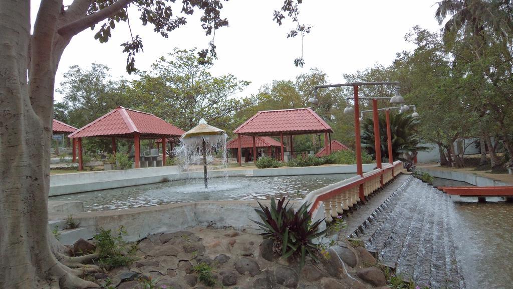Kishkinda Heritage Resort Hampi Exterior foto